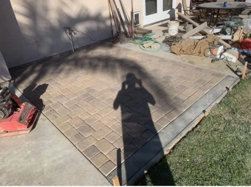 Expert lawn mowing service in Vista, CA - Beto's Hardscape services