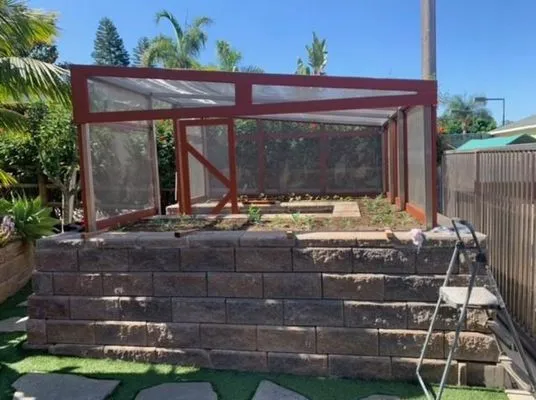 Beto's Hardscape services Logo