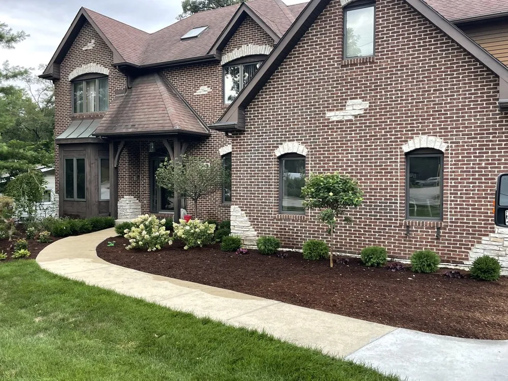 Affordable outdoor landscaping near you in Carol Stream, IL by Beto’s Landscaping