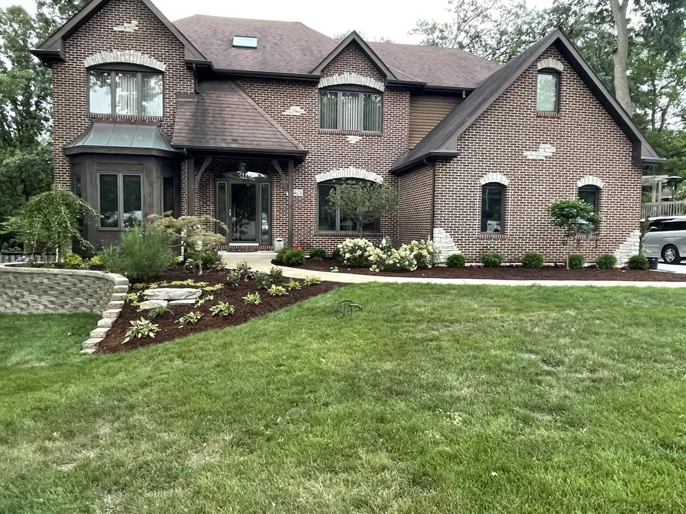 Local landscape design near you in Carol Stream, IL by Beto’s Landscaping