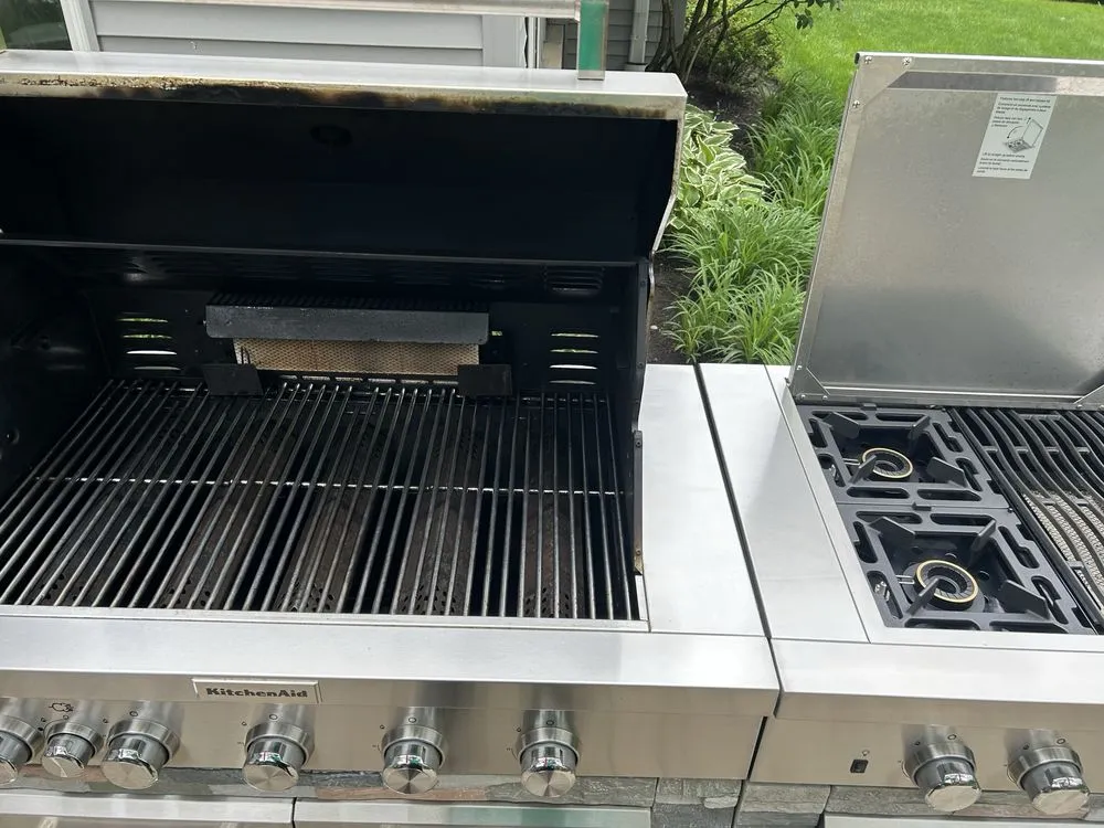 Custom residential landscaping in Palatine, IL by Better Backyards