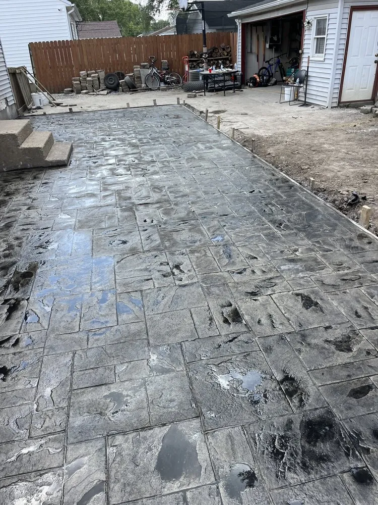 Custom yard cleanup service experts serving Hazel Crest, IL - Better Call Marco