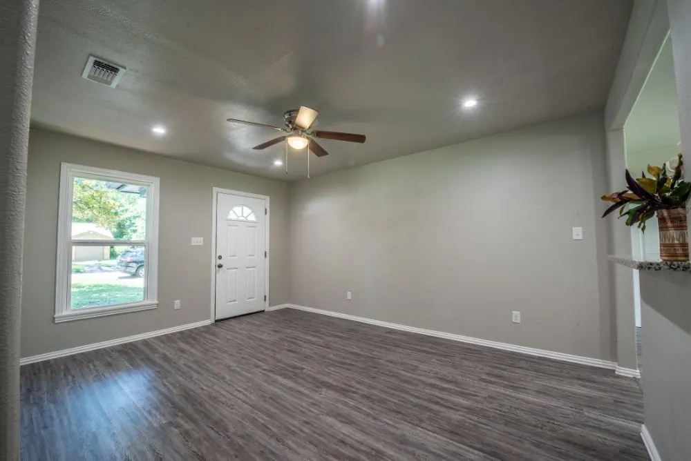 Expert yard cleanup service in River Oaks, TX - Better Call Paul