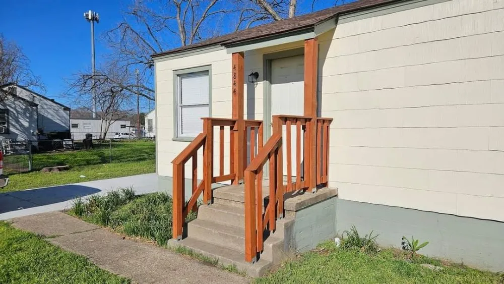 Top-rated residential landscaping in River Oaks, TX - Better Call Paul