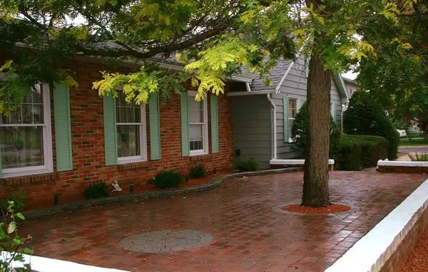 Better Care Lawns & Landscaping Logo