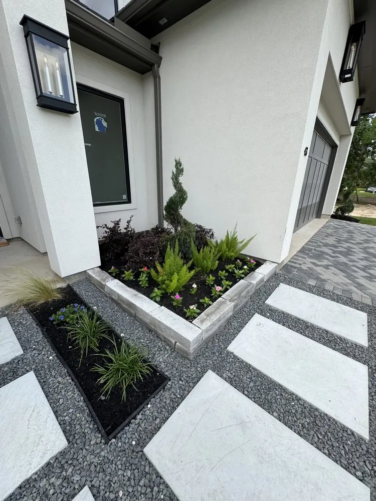 Professional lawn care service for beautiful yards in Magnolia, TX by Better Deal Lawns