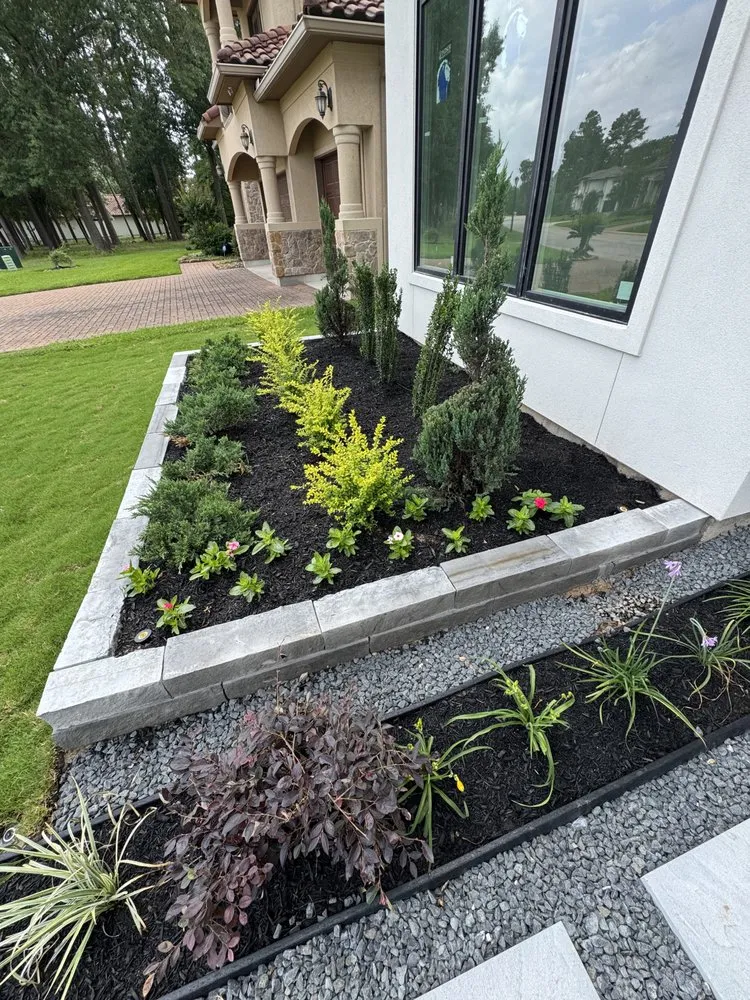 Affordable yard maintenance experts serving Magnolia, TX - Better Deal Lawns