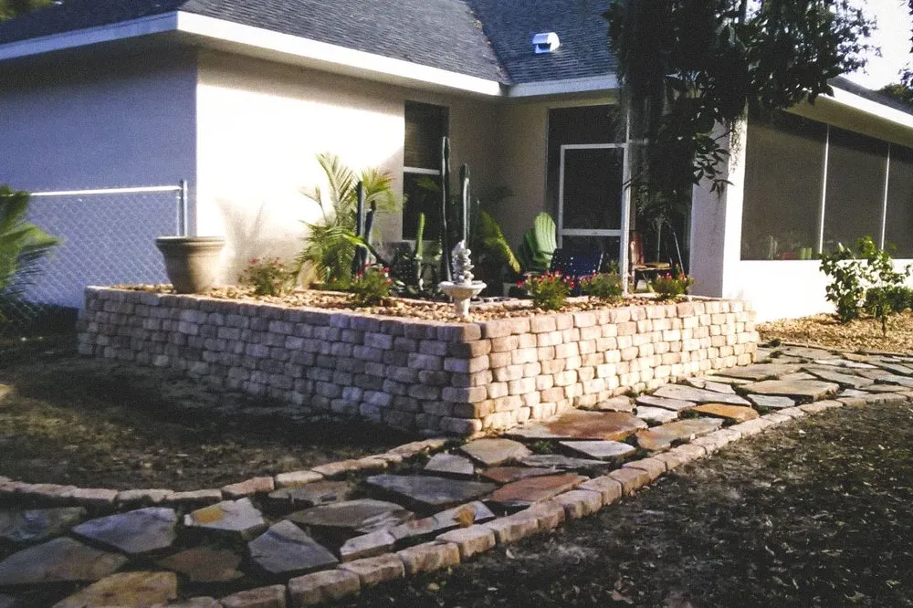 Professional garden landscaping in Inverness, FL - Better Earth Landscaping