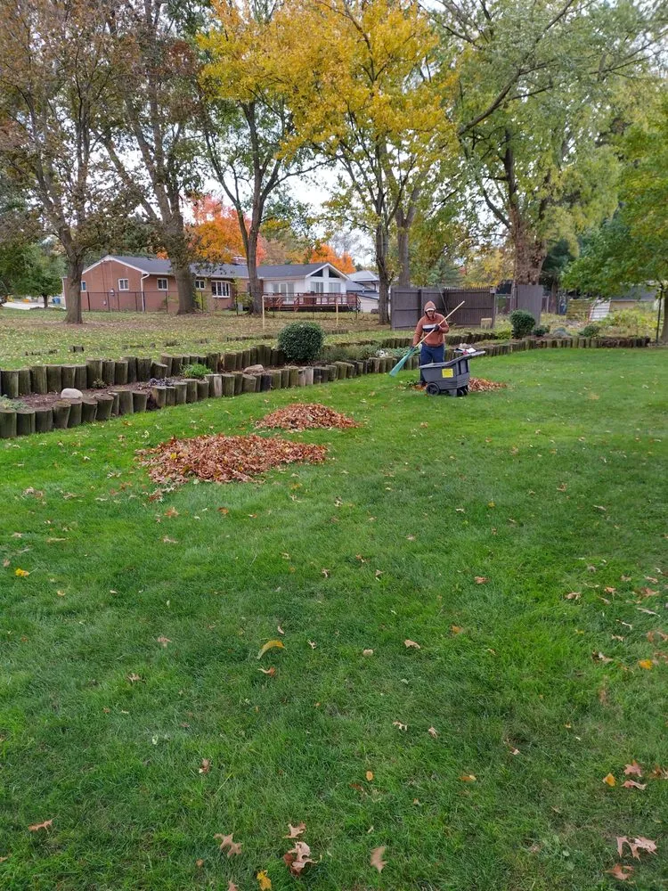 Top-rated residential landscaping in Akron, OH by Better Edge Lawn and Landscape