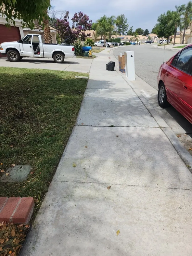 Expert residential landscaping experts serving Hemet, CA - Better Every Day Landscaping