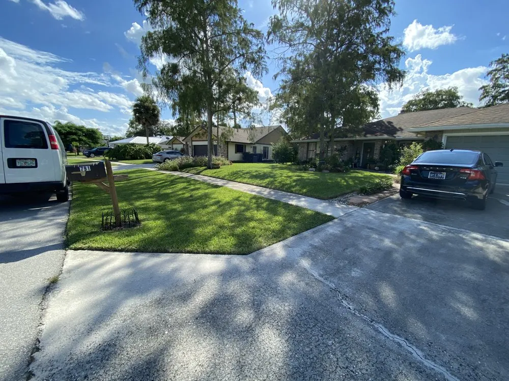 Professional garden landscaping in Lake Worth Beach, FL by Better Lawn
