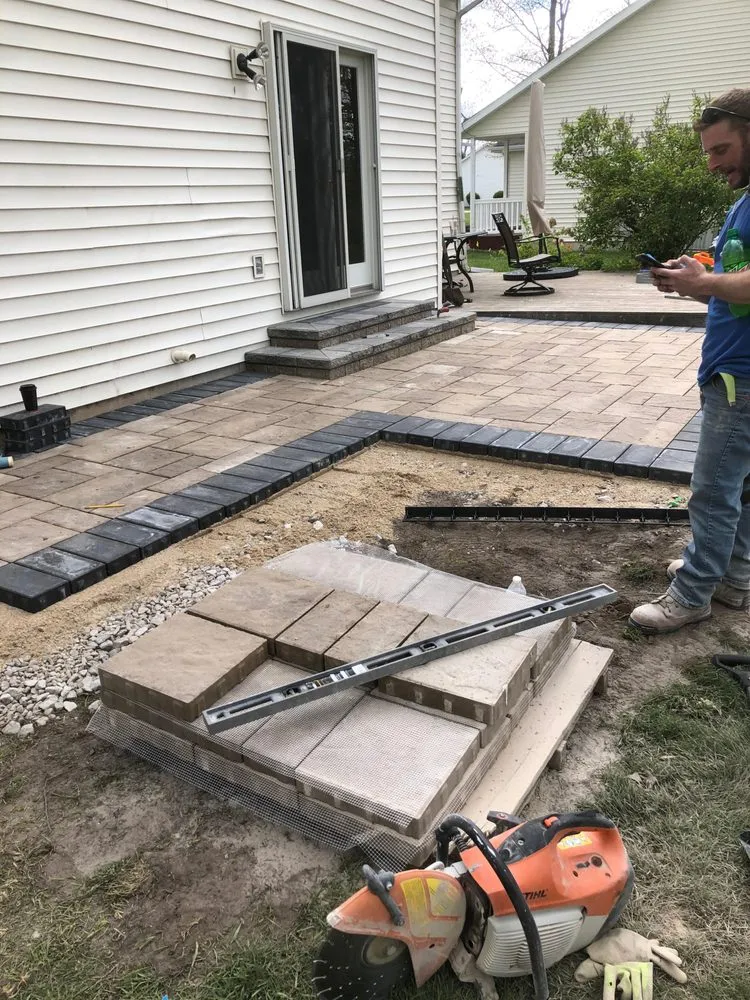 Expert garden landscaping in Midland, MI - Better Lawns & Landscaping