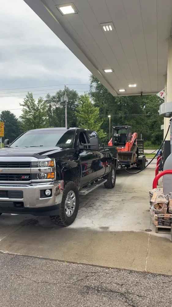 Expert lawn mowing service in Swanton, OH - Better Way Land Management