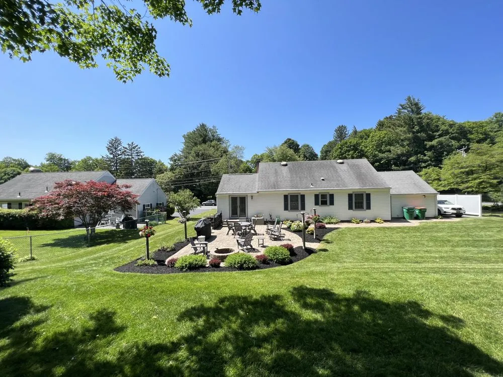 Reliable lawn mowing service in Wappingers Falls, NY - Bettina's Landscaping