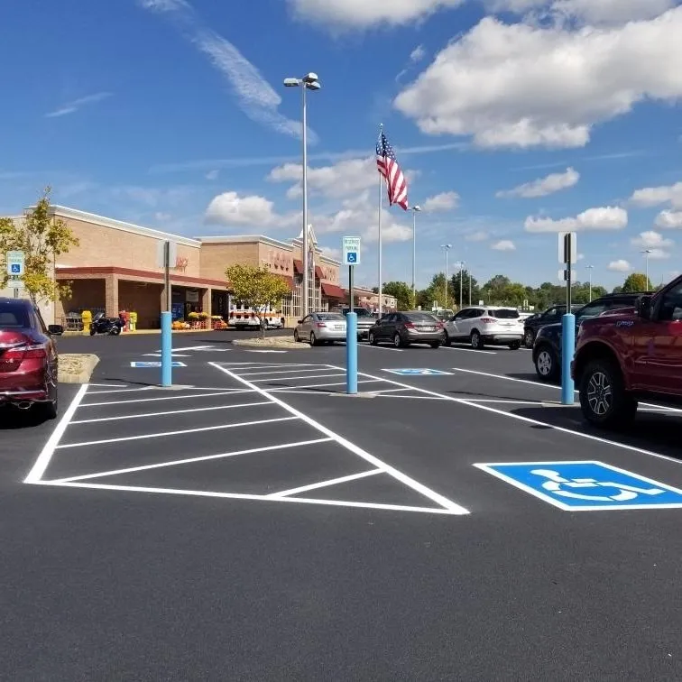 Trusted landscaping services experts serving Maryville, TN - Bevco Parking Services