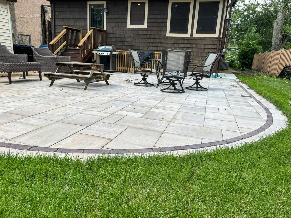 Reliable garden landscaping experts serving Markham, IL - Beverly Companies