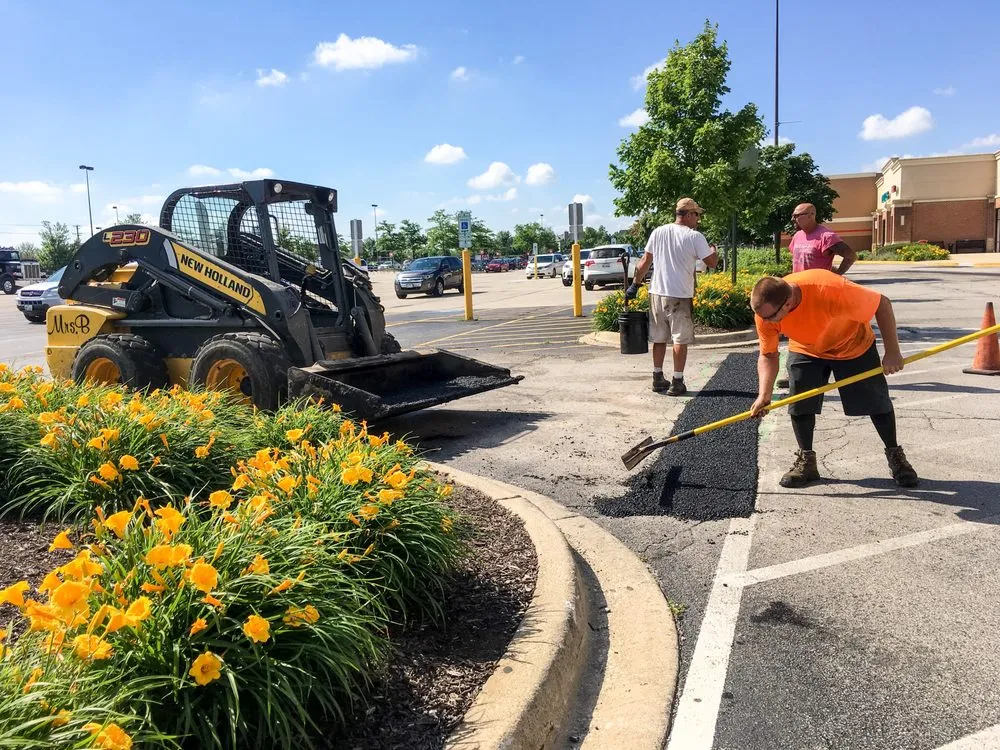 Top-rated lawn care service with custom design across Markham, IL - Beverly Companies