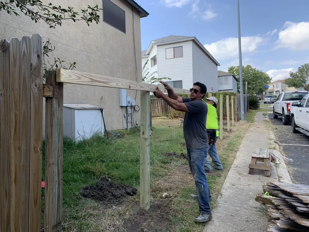 Professional garden landscaping with custom design in San Antonio, TX by Bexar Mowing