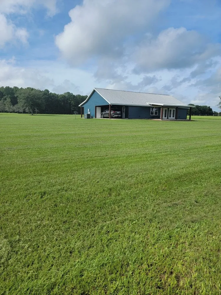 Reliable garden landscaping in Citra, FL - Beyond Cuts Lawn Care