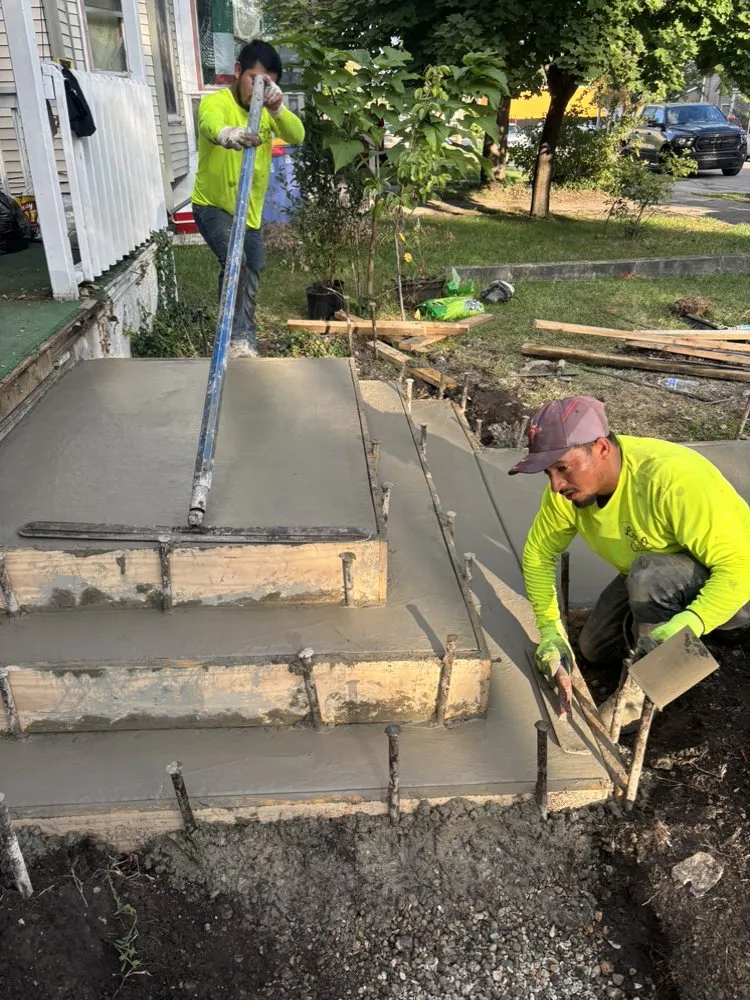 Custom lawn mowing service experts serving Grand Rapids, MI - Beyond Gardens