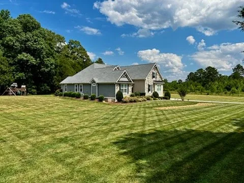 Expert outdoor landscaping experts serving Cornelius, NC - Beyond The Cut