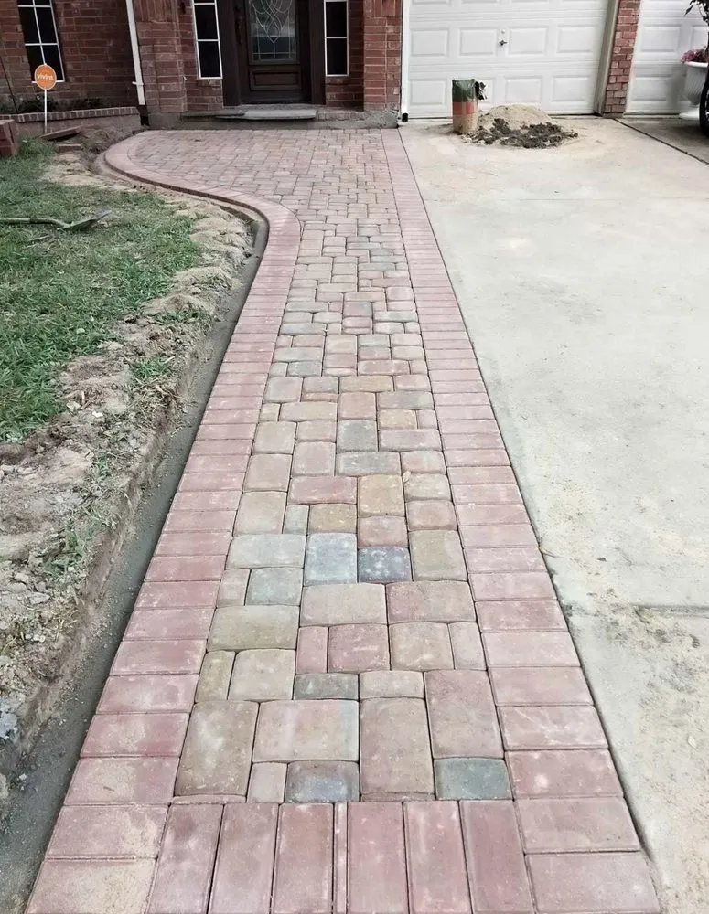 Local outdoor landscaping in Houston, TX - Bezuz Lawn & Landscaping