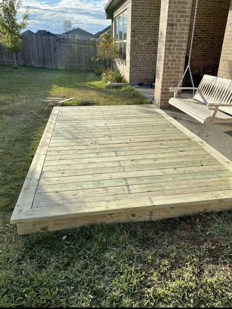 Professional outdoor landscaping experts serving Houston, TX - Bezuz Lawn & Landscaping