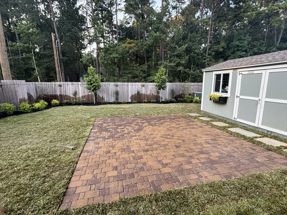 Expert landscaping services in Houston, TX - Bezuz Lawn & Landscaping