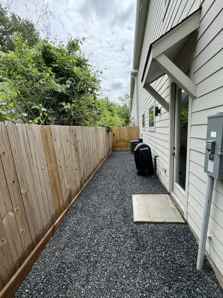 Local yard maintenance in Houston, TX - Bezuz Lawn & Landscaping