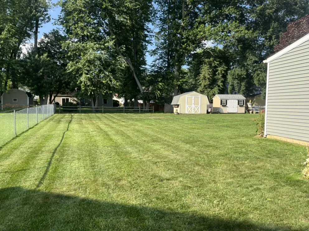 Affordable lawn mowing service in Lumberton Township, NJ - Bfes Outdoor Solutions