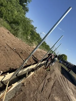 BG Fence and Lawn Logo