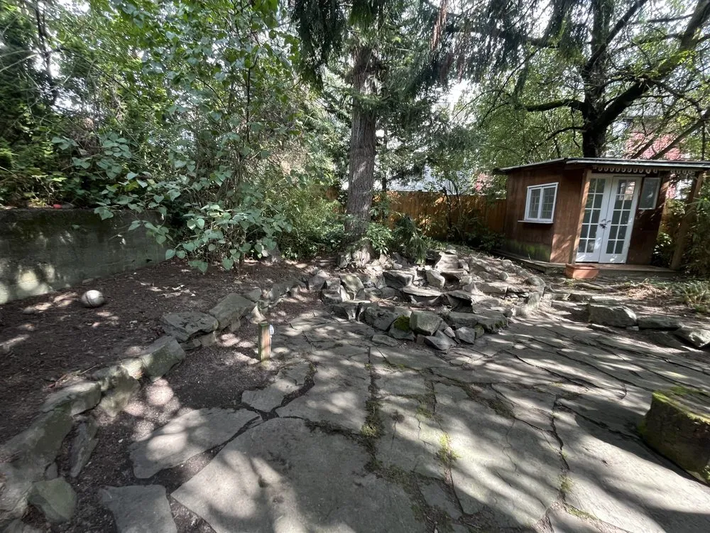 Professional yard maintenance in Bremerton, WA by Bg Green Services LLC