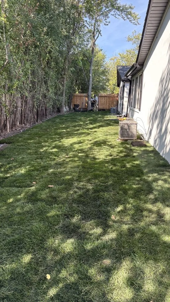 Affordable residential landscaping near you in Mundelein, IL by BG Landscape Services