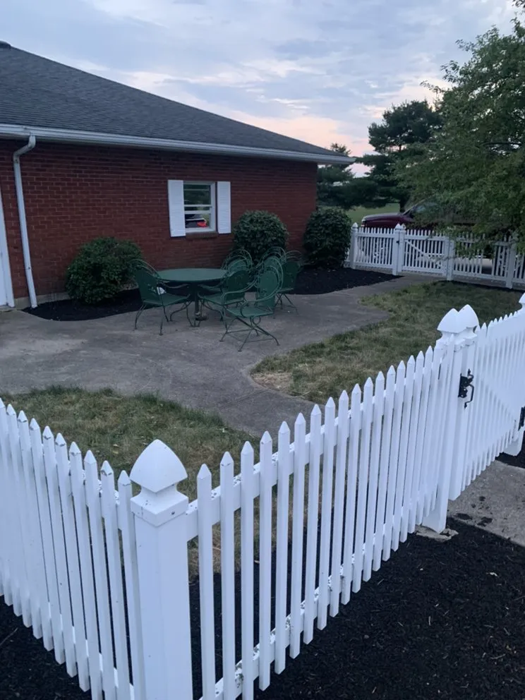 Expert lawn care service with custom design in Wapakoneta, OH by BG Services