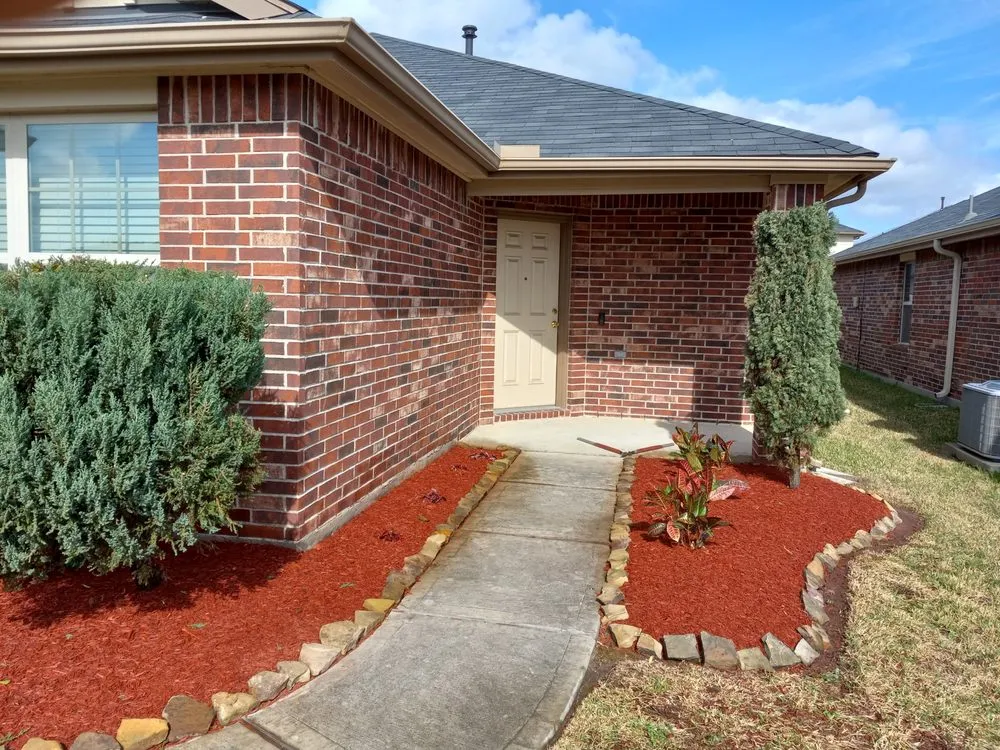 Top-rated landscaping services for beautiful yards in Fresno, TX by Bgales Pressure Washing & Lawn Service