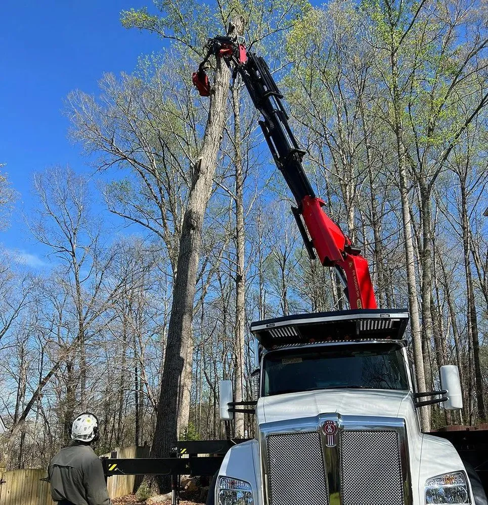 Custom yard maintenance for homes across Clemmons, NC - BH Enterprise & Landscaping