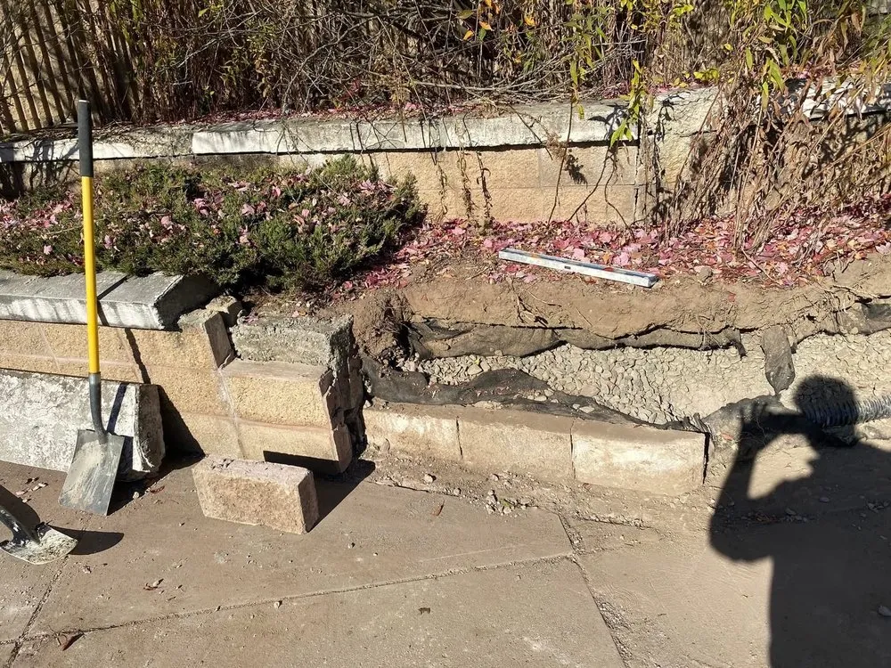 Local landscaping services experts serving Elmira, NY - B&H Hauling