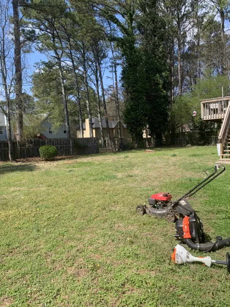 Custom yard cleanup service experts serving Dallas, GA - B&H Landscaping