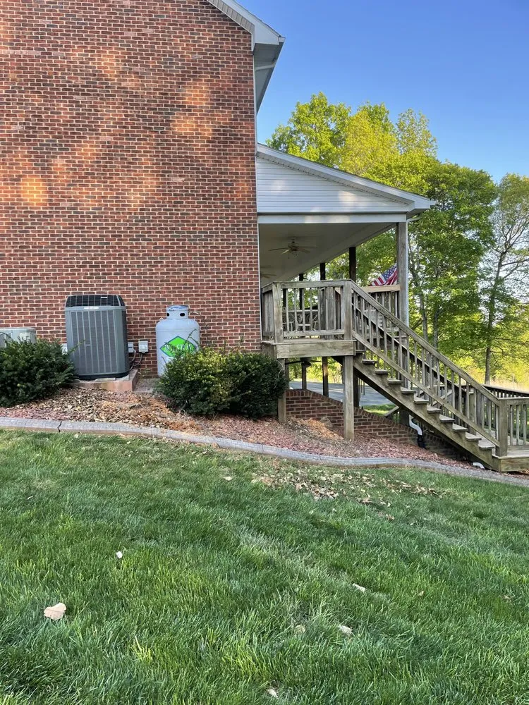 Reliable yard maintenance experts serving Jamestown, KY - BH Lawn Care