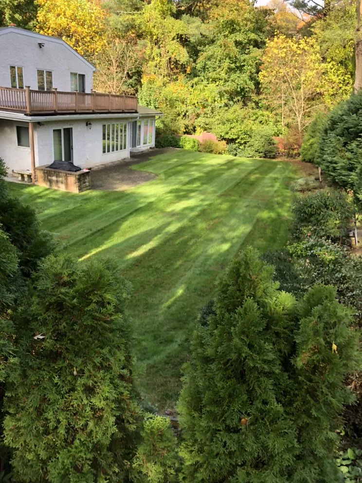 Top-rated garden landscaping experts serving Harrison, NY - BH Lawnscape