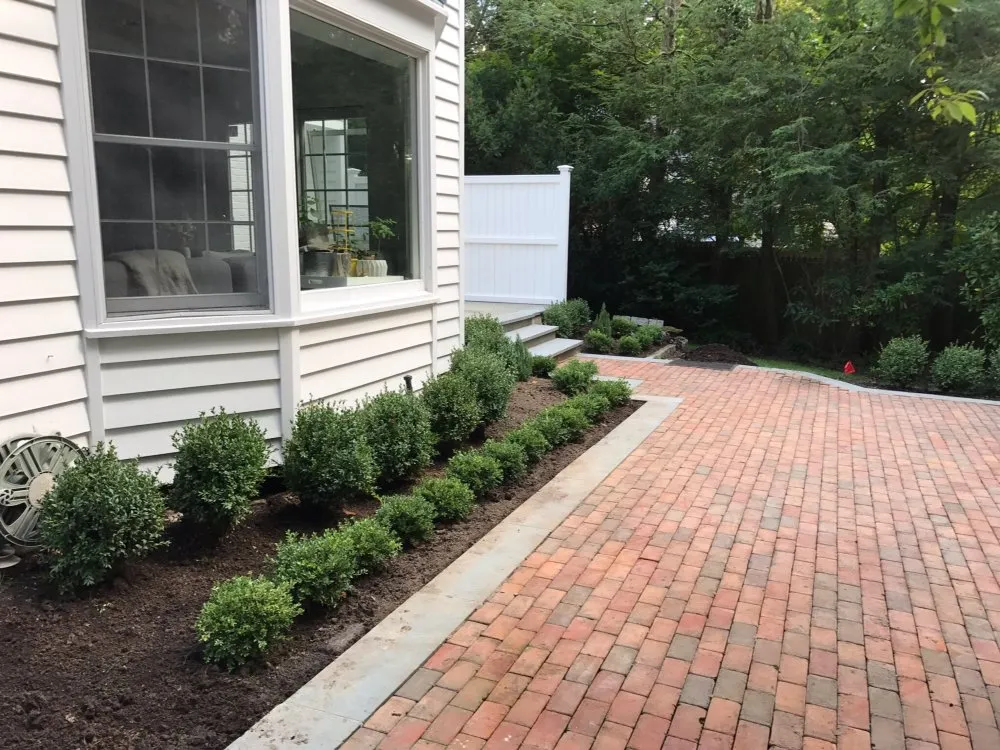 Top-rated landscaping services for year-round maintenance in Harrison, NY by BH Lawnscape