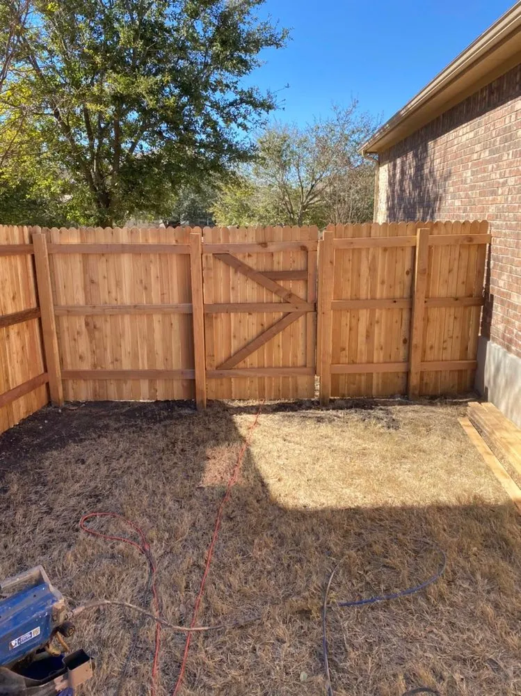 Expert yard cleanup service experts serving Cedar Creek, TX - BHB Trade
