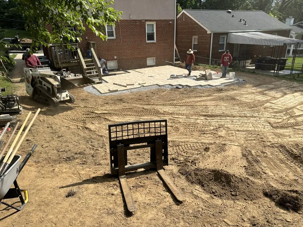 Professional outdoor landscaping in Sudley Springs, VA by B.Hernandez Landscape