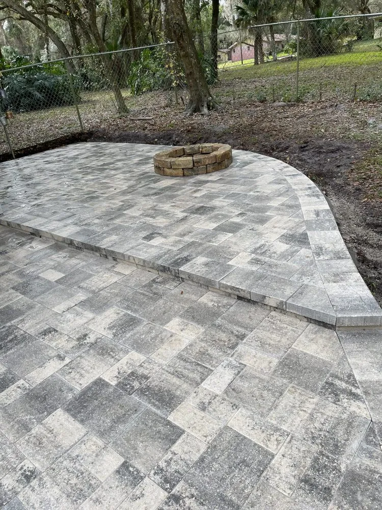 Top-rated lawn mowing service in Gainesville, FL by Bhild