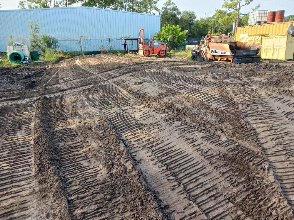 Affordable yard maintenance in Cocoa, FL by Bhunt's Construction Diversified