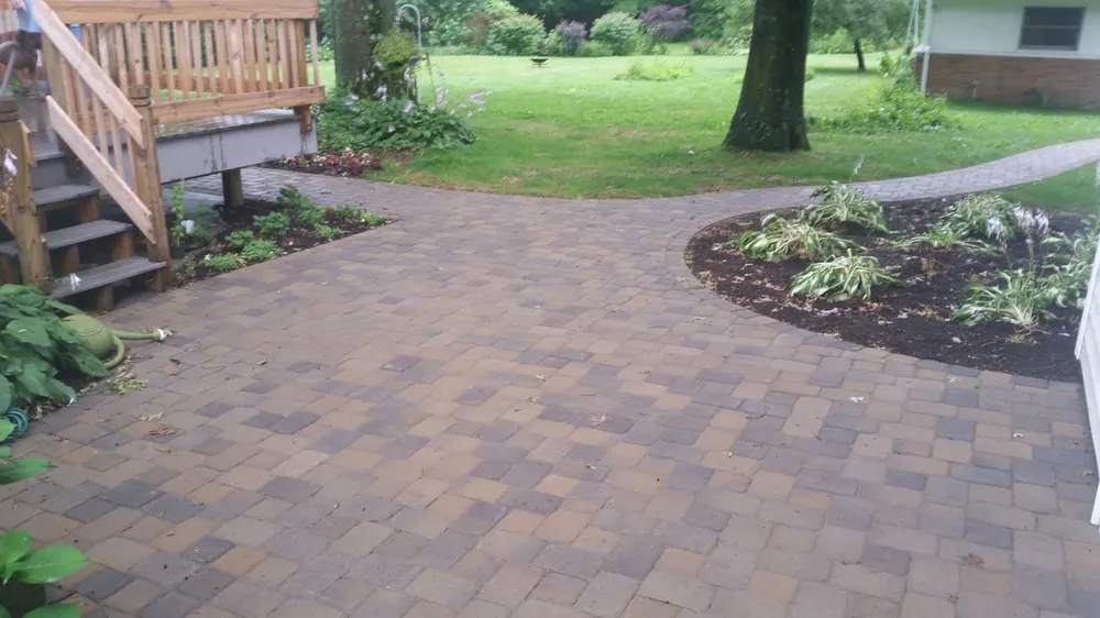 Trusted yard cleanup service for year-round maintenance across Akron, OH - BHW Landscape Construction