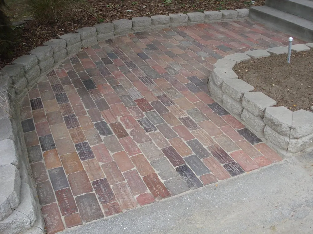 Custom landscape design experts serving Akron, OH - BHW Landscape Construction