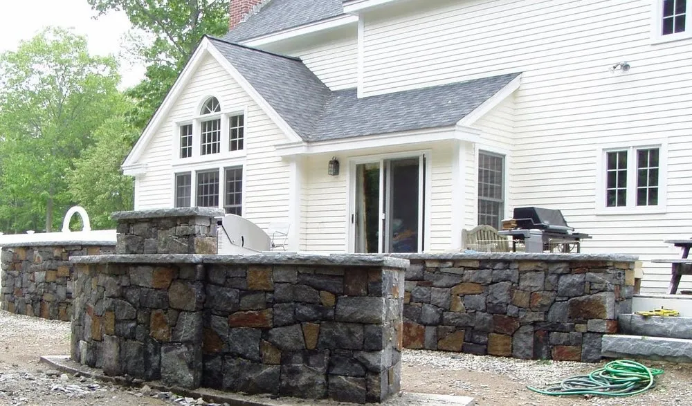 Expert outdoor landscaping for beautiful yards in Cape Neddick, ME by Bibb Rock Landscaping