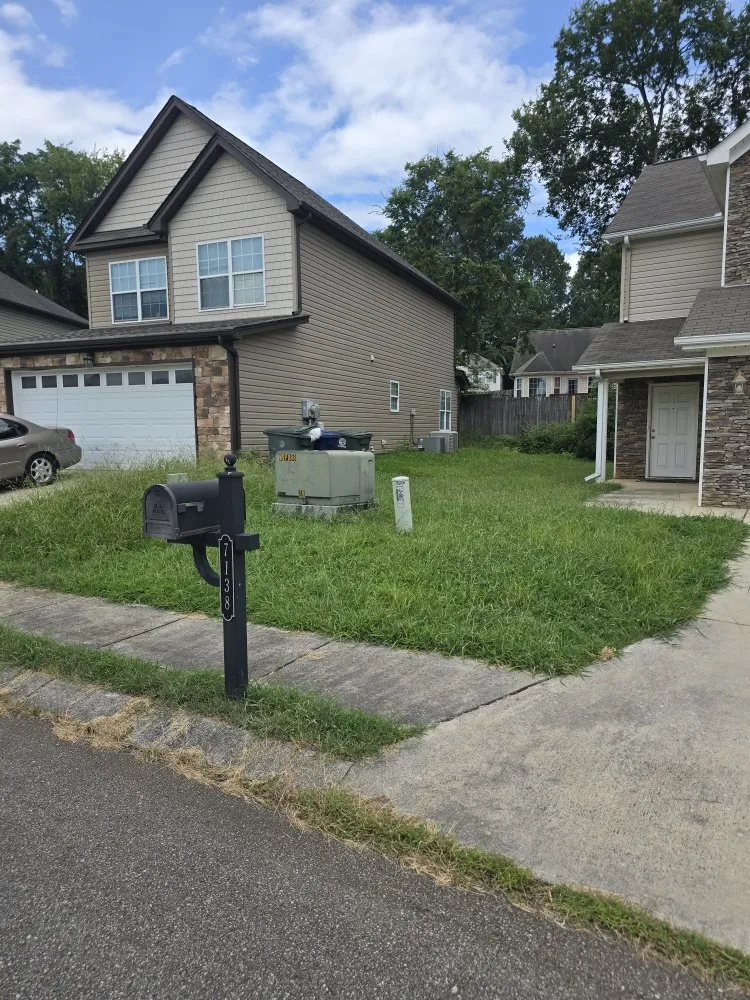 Top-rated garden landscaping for year-round maintenance in Rossville, GA by Bibles Lawn & Tree