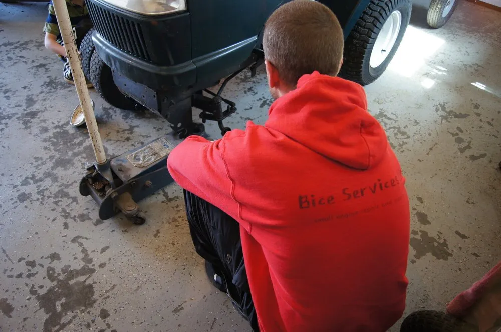 Reliable landscaping services experts serving Lovettsville, VA - Bice Services